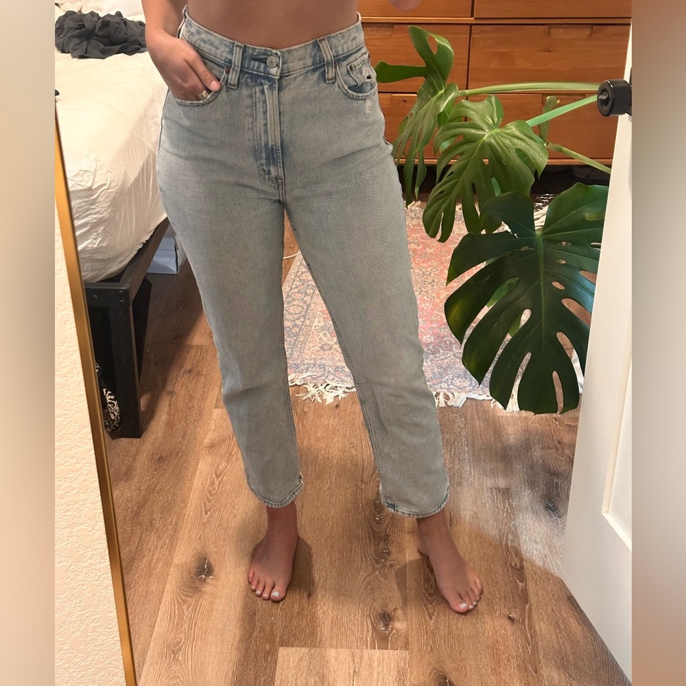 Abercrombie & Fitch Curve Love The Ankle Straight Ultra High Rise